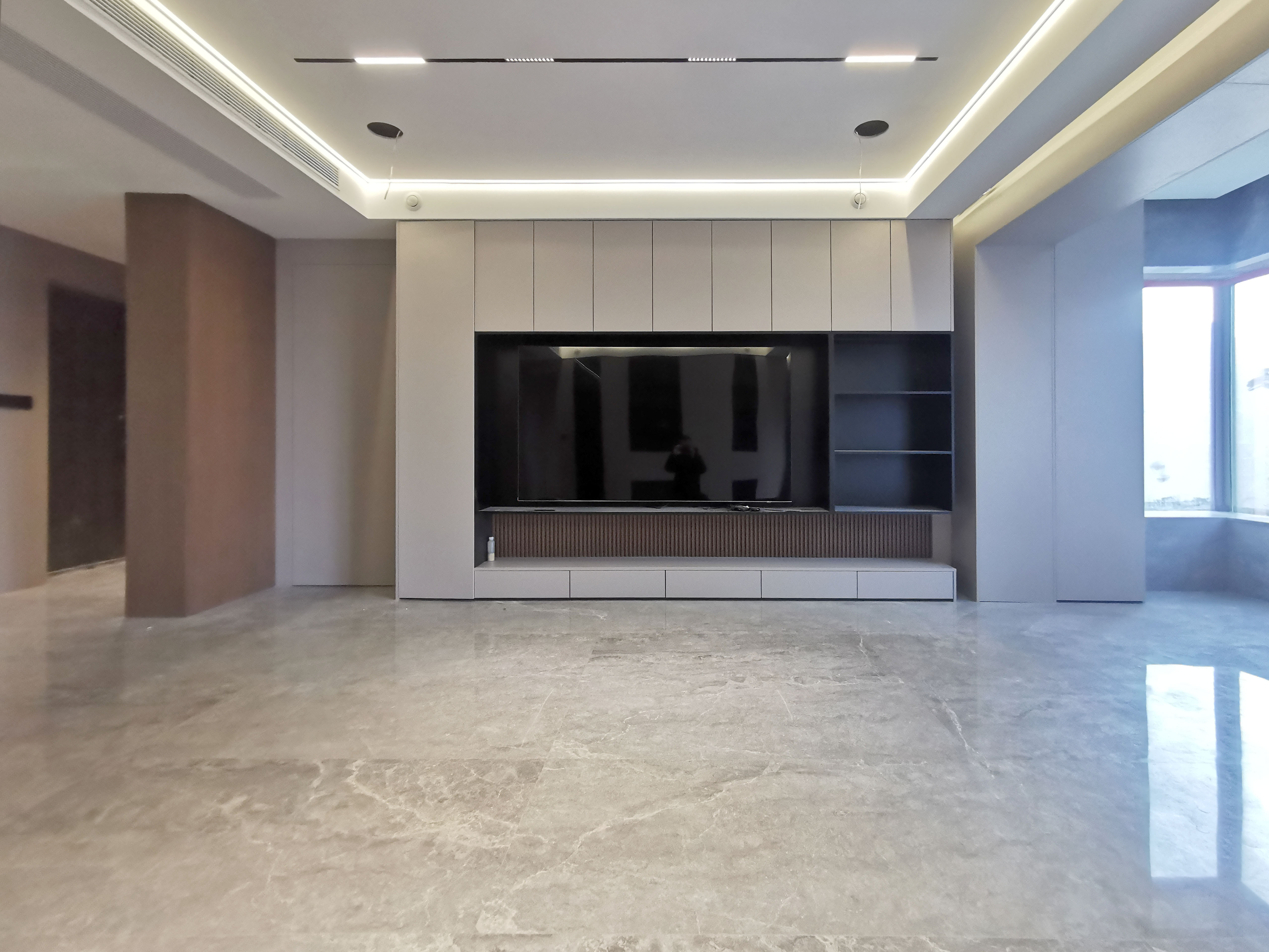 現(xiàn)代雅致，重塑時(shí)尚生活空間