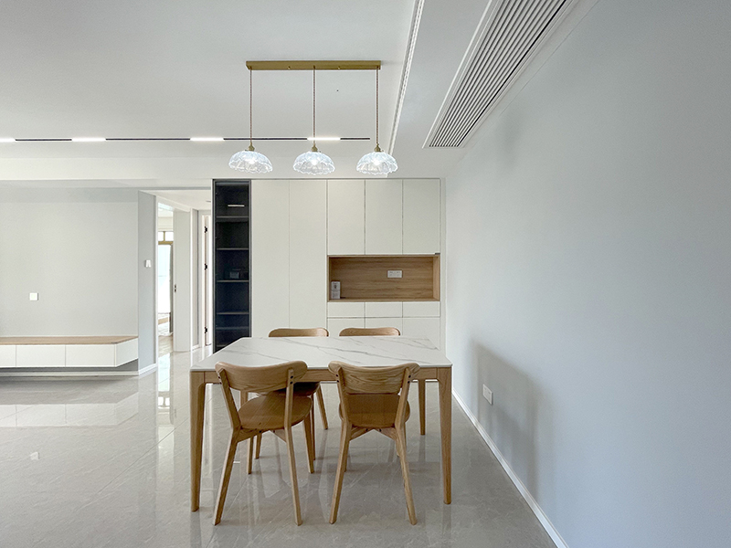 原木之家，溫馨簡約的時尚設計